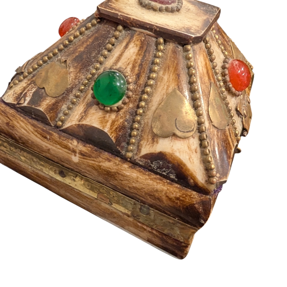 Vintage Trinket Box with Possible Camel Bone Inlay, Brass Fittings Purple Lining - Picture 4 of 13
